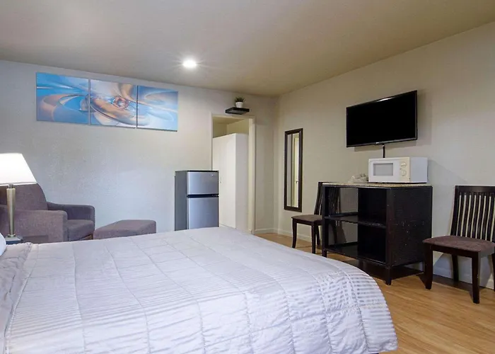 Hotel Rodeway East Route 66