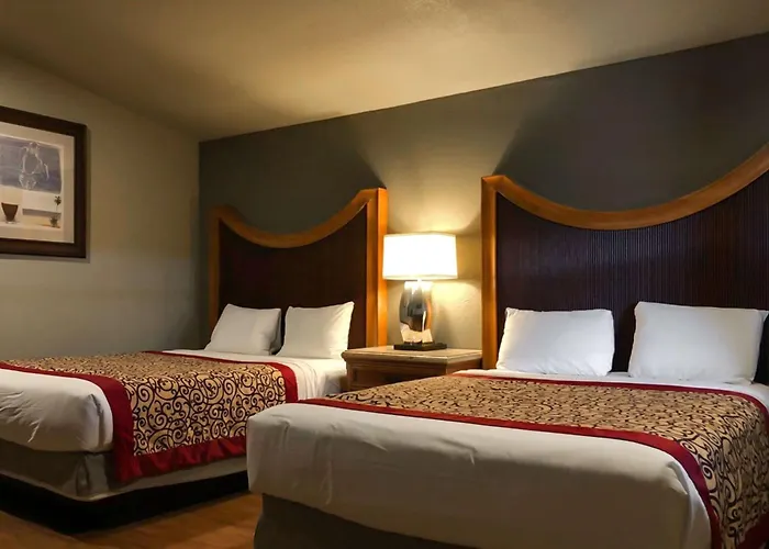 Rodeway East Route 66 Hotel