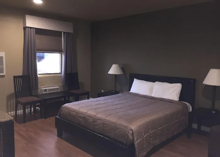 Rodeway East Route 66 Hotel